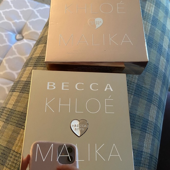 Brand New Becca pallete - Picture 2 of 3